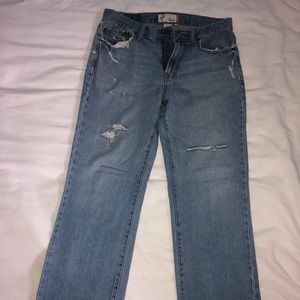 distressed straight leg jeans 32